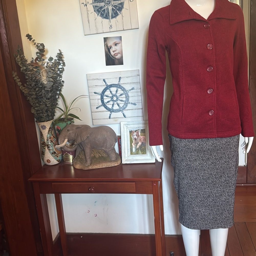 NWT northern reflections size small Elegant Women's Scarlet Blazer